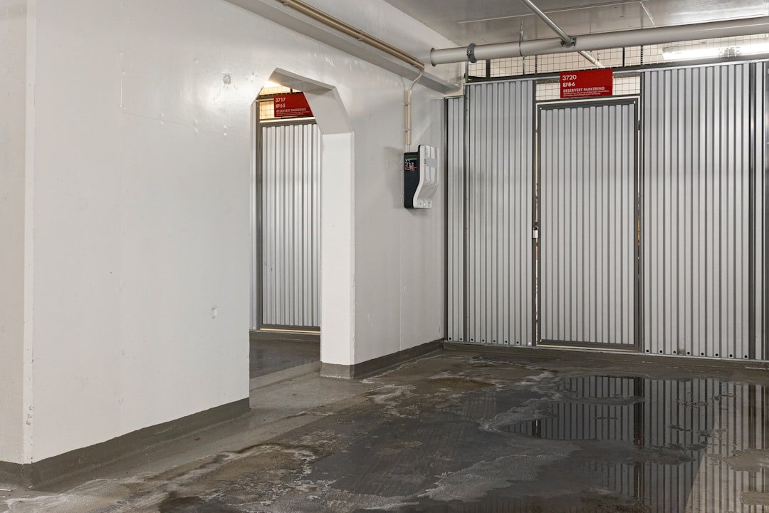 Photo Basement Moisture Control